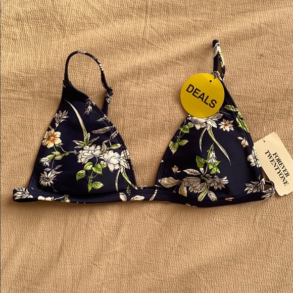 FOREVER 21 | FLORAL PATTERN SWIMSUIT - Picture 2 of 5